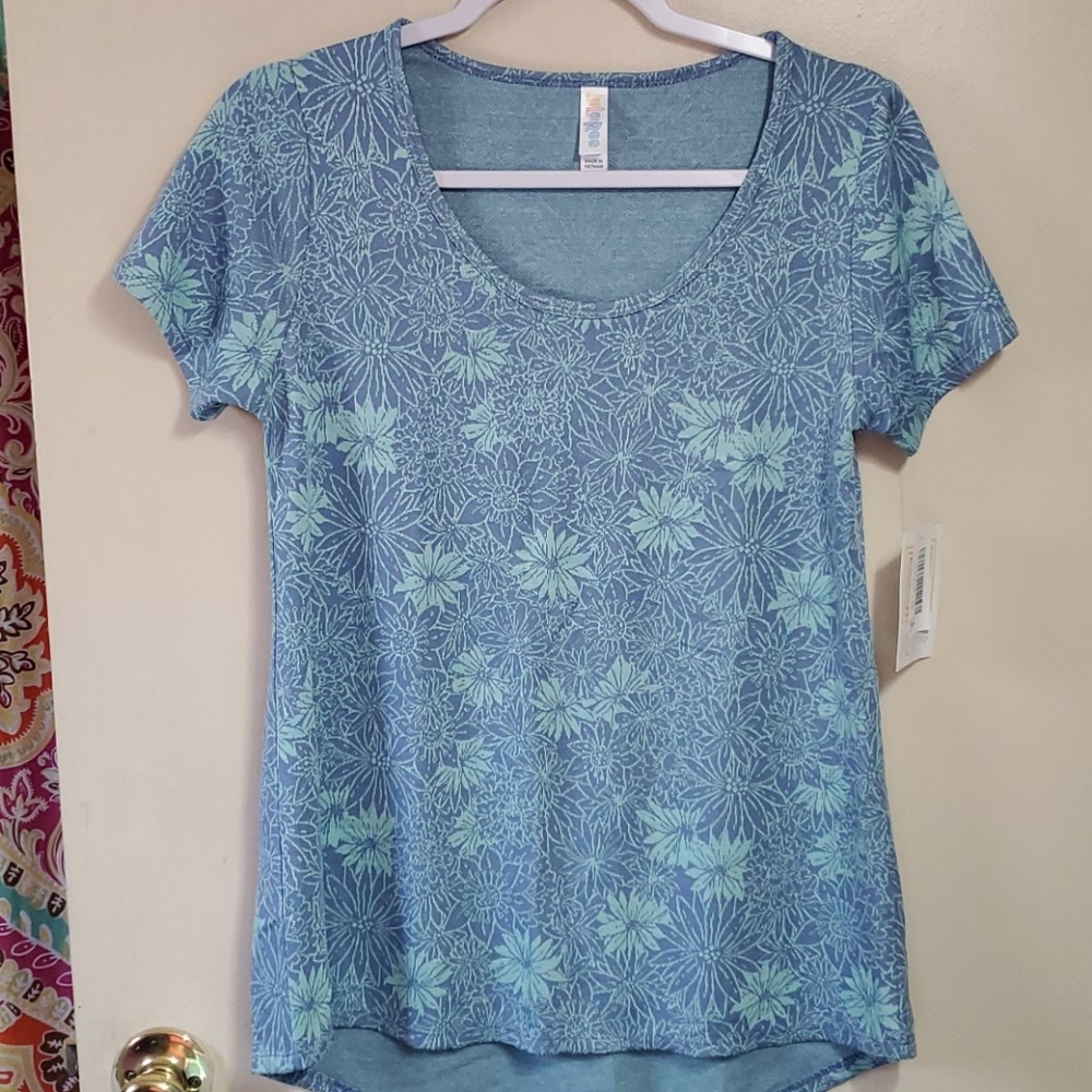 5 for $25 Lularoe Classic T XS